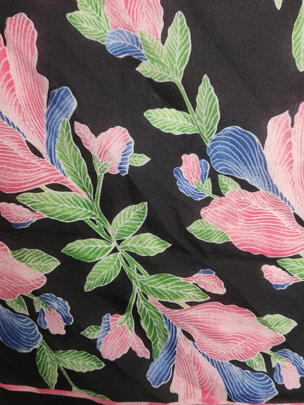 Vintage Le Jardin d'Amour Scarf 27